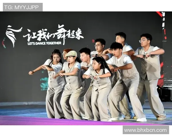 南京街舞队灵活性分析与表现探索街舞文化的魅力与创新 南京街舞队灵活性分析与表现探索街舞文化的魅力与创新